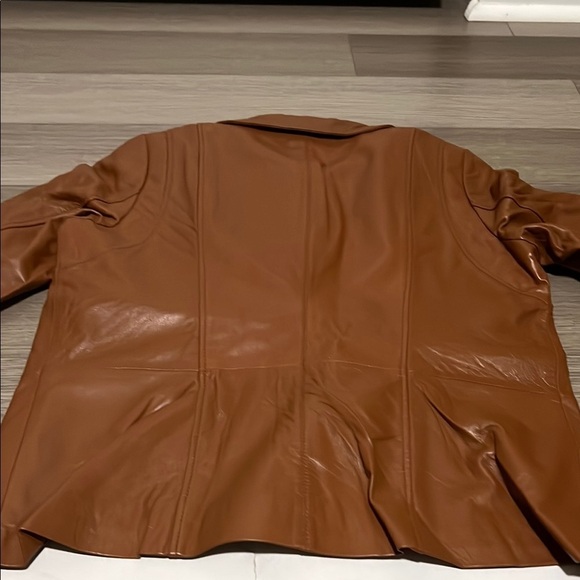 Brown Leather Jacket for Women - Picture 8 of 10